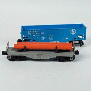 Lionel Great Northern Hopper #9011& Flat Car #6111 w/ Orange Pipes Not Original